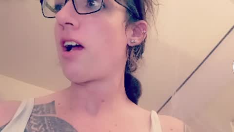 Snapshot of cassiemichelle chatting on 17, 4, 2026 Cassiemichelle online show from 17, 4, 2026