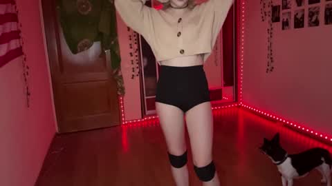 Cassie online show from 18, 4, 2026