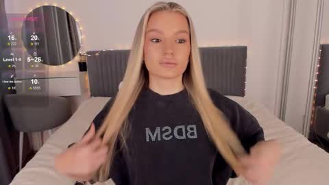 Snapshot of cassietyler chatting on 1, 2, 2026 Angel 3 online show from 1, 2, 2026