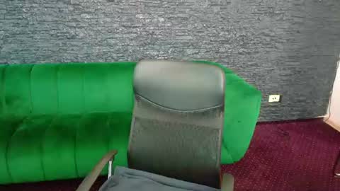 Snapshot of cassyfoxyy chatting on 4, 8, 2026 Cassy online show from 4, 8, 2026