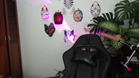 Maria kittie  PVT model online show from 4, 1, 2025