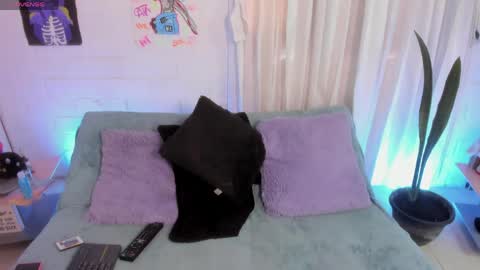 Cata green model independient online show from 28, 2, 2026