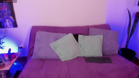 Cata green model independient online show from 15, 5, 2026