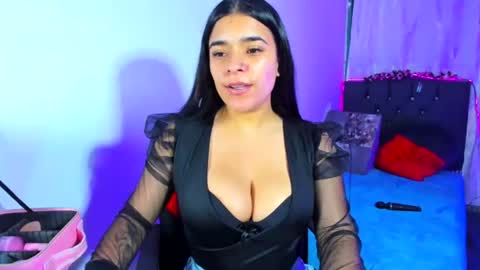 Snapshot of cata_lina_132 chatting on 21, 7, 2026 catalina online show from 21, 7, 2026