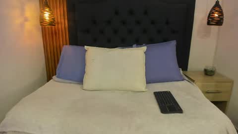 Snapshot of cataleya_marin_ chatting on 7, 6, 2026 cataleya_marin_ online show from 7, 6, 2026
