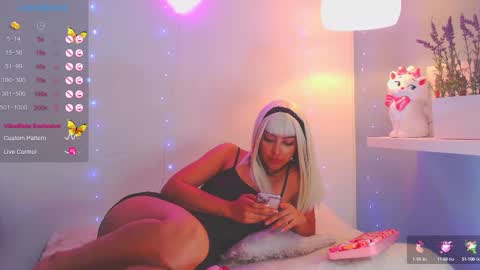 Catalina lovers online show from 26, 2, 2025