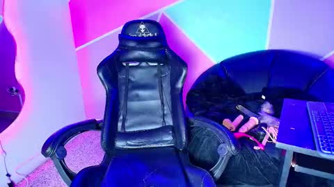 Catalina online show from 17, 12, 2025