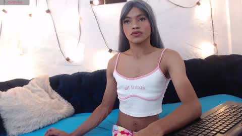 Snapshot of catalina_skinny1 chatting on 18, 6, 2026 catalina online show from 18, 6, 2026