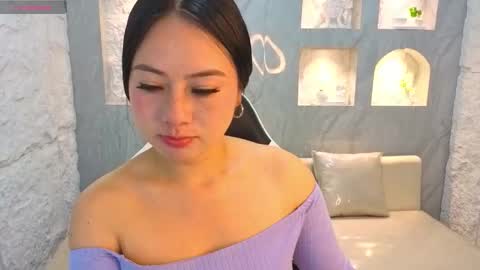 Snapshot of catalina_tx_ chatting on 4, 2, 2026 Online 800 to 1400 online show from 4, 2, 2026