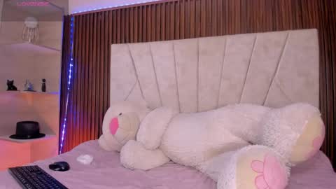 Snapshot of catalleya_f chatting on 14, 5, 2026 catalleya_f online show from 14, 5, 2026