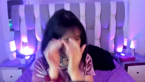 Snapshot of catarsiss_moon chatting on 4, 12, 2024 Cat online show from 4, 12, 2024