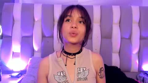 Snapshot of catarsiss_moon chatting on 6, 12, 2024 Cat online show from 6, 12, 2024