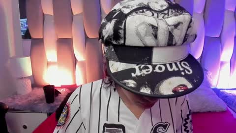 Snapshot of catarsiss_moon chatting on 19, 12, 2024 Cat online show from 19, 12, 2024