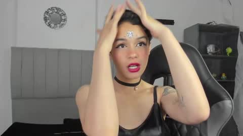 Snapshot of catarsiss_moon chatting on 17, 2, 2025 Cat online show from 17, 2, 2025