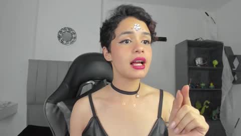 Snapshot of catarsiss_moon chatting on 18, 2, 2025 Cat online show from 18, 2, 2025