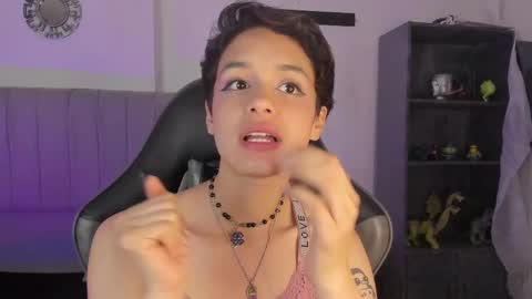 Snapshot of catarsiss_moon chatting on 21, 2, 2025 Cat online show from 21, 2, 2025