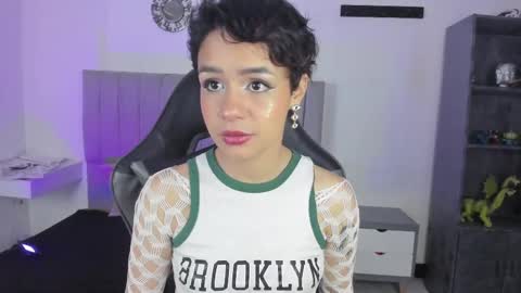 Snapshot of catarsiss_moon chatting on 25, 2, 2025 Cat online show from 25, 2, 2025