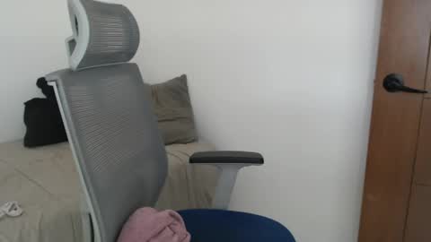 Snapshot of caterineloves chatting on 31, 5, 2026 katerine online show from 31, 5, 2026