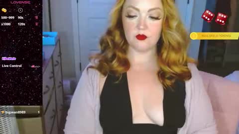 Cate online show from 10, 10, 2025