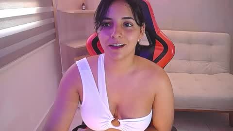 Snapshot of cathaleyasex chatting on 15, 5, 2026 CathaleyaSex online show from 15, 5, 2026