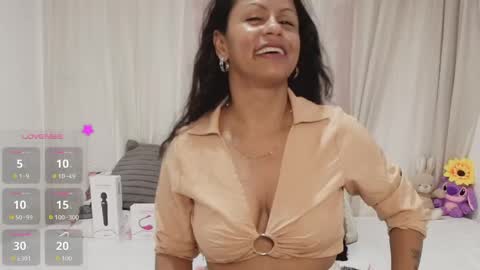 Snapshot of catherine_mature45 chatting on 14, 5, 2026 Catherine online show from 14, 5, 2026
