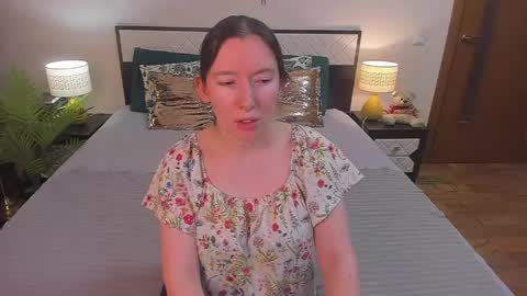 Snapshot of catherinewalls chatting on 23, 4, 2026 Catrin online show from 23, 4, 2026