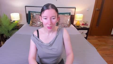 Snapshot of catherinewalls chatting on 1, 5, 2026 Catrin online show from 1, 5, 2026
