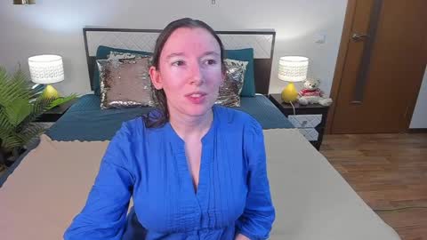 Snapshot of catherinewalls chatting on 1, 6, 2026 Catrin online show from 1, 6, 2026