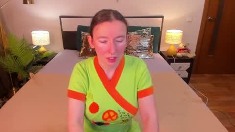 Snapshot of catherinewalls chatting on 11, 7, 2026 Catrin online show from 11, 7, 2026