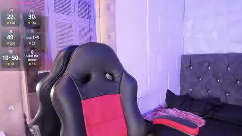 Snapshot of catiusca_dl chatting on 3, 7, 2026 Catiusca online show from 3, 7, 2026