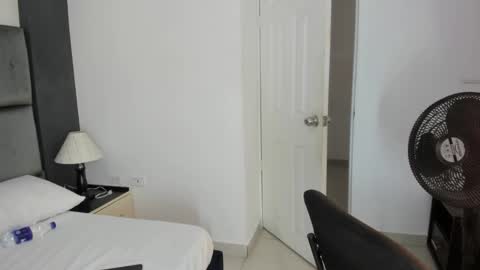 Catleya online show from 14, 12, 2025