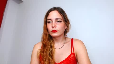 Snapshot of catnessa_ chatting on 3, 4, 2026 Catalina Restrepo online show from 3, 4, 2026