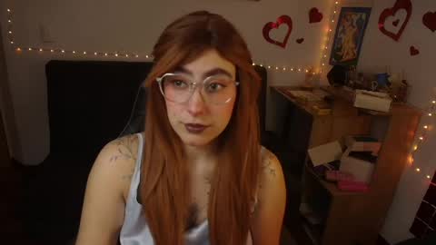 Snapshot of catsito chatting on 19, 5, 2026 im MIA -Independent Model MY OF is catsito3 online show from 19, 5, 2026