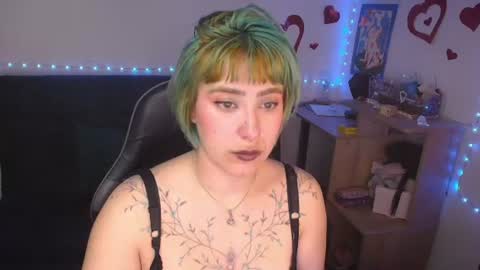 Snapshot of catsito chatting on 16, 7, 2026 im MIA -Independent Model MY OF is catsito3 online show from 16, 7, 2026