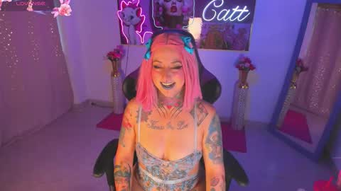 Snapshot of catt_monroe chatting on 16, 12, 2025 catt_monroe online show from 16, 12, 2025