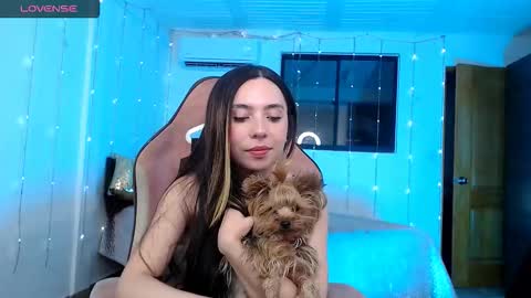 Snapshot of cattleya069 chatting on 23, 9, 2025  Cattleya you can tell me Leya too.     online show from 23, 9, 2025