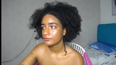 Snapshot of cattleya_hotgirl chatting on 4, 11, 2025 Cattleya online show from 4, 11, 2025
