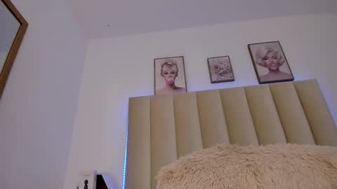 catvalentinee_ online show from 31, 10, 2025