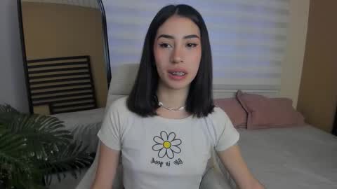 Snapshot of caty_loves chatting on 23, 2, 2026 Caty online show from 23, 2, 2026