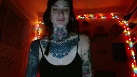 Snapshot of caulkgobbler chatting on 4, 12, 2025 alaska online show from 4, 12, 2025