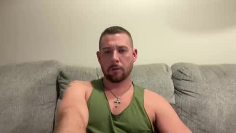 Snapshot of cboyy20 chatting on 8, 1, 2025 cboyy20 online show from 8, 1, 2025