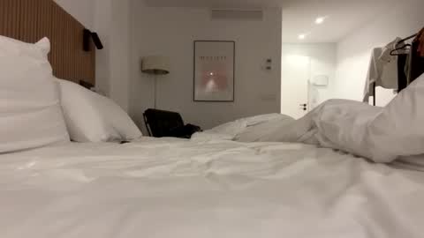 cclovefrench online show from 12, 10, 2025