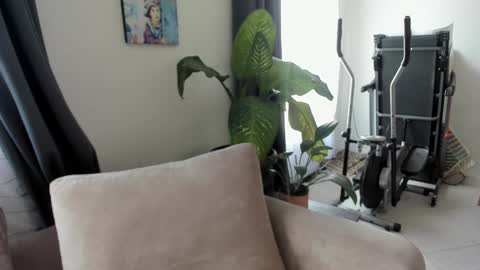 Snapshot of ccuteass chatting on 4, 12, 2024 ccuteass online show from 4, 12, 2024