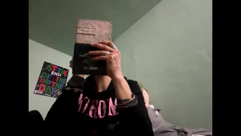 cece_vibez online show from 7, 1, 2026