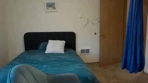 Cecilee Sohless  online show from 18, 1, 2026