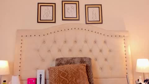 CELESTE MIRANDA online show from 20, 12, 2025