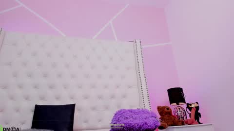 Snapshot of celeste_wayne chatting on 23, 1, 2025 Celeste Wayne online show from 23, 1, 2025