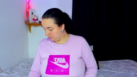 Celeste Y Pipe online show from 24, 2, 2025