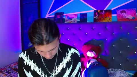 I am Valentinn online show from 3, 2, 2026