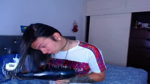 I am Valentinn online show from 4, 4, 2026